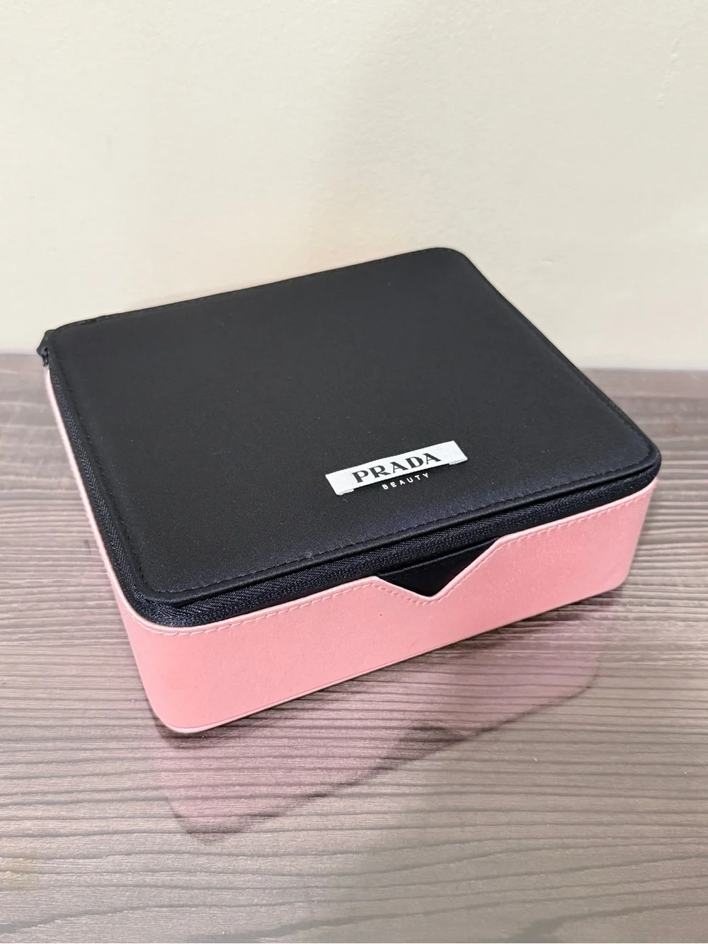 Prada paradoxe pouch
